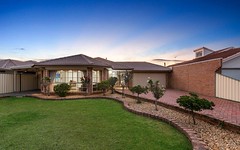 13 Young Court, Delahey VIC