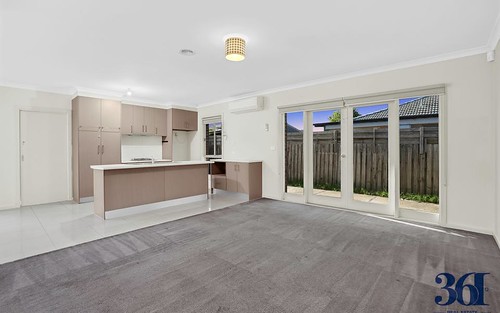 2/58 Baden Drive, Hoppers Crossing Vic
