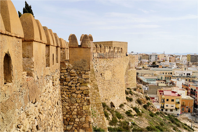 the walls and city.............Almeria, Spain, Andalusia<br/>© <a href="https://flickr.com/people/87185102@N00" target="_blank" rel="nofollow">87185102@N00</a> (<a href="https://flickr.com/photo.gne?id=52883764708" target="_blank" rel="nofollow">Flickr</a>)