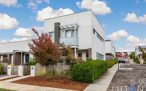 25 Chanter Terrace, Coombs ACT