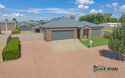 43 Kerford St, Rochester Vic