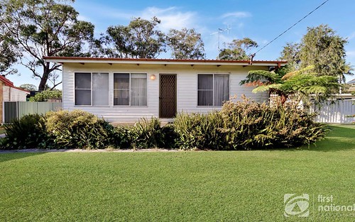 168 The Lakes Way, Forster NSW