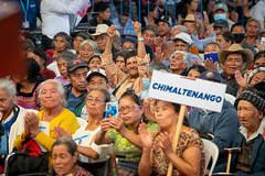 20230602 Ai ENTREGA PROGRAMA ADULTO MAYOR PAM CHIMALTENANGO  5 (2) by Gobierno de Guatemala