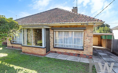 94 Anakie Rd, Bell Park VIC 3215