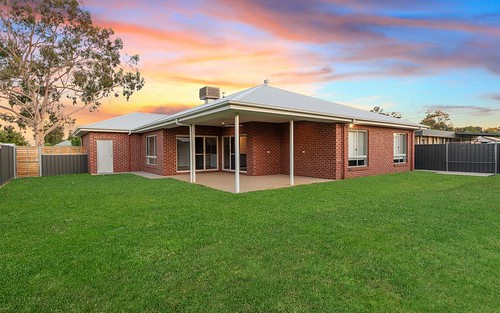 33 Emily Street, Tocumwal NSW
