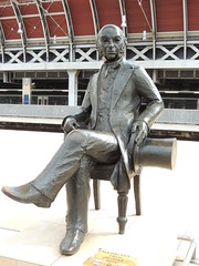 'IKB' (statue of Isambard Kingdom Brunel, London Paddington)