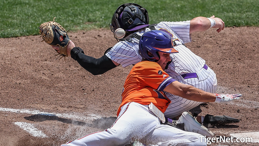 Clemson Baseball Photo of Will Taylor and ncaaregional and lipscomb