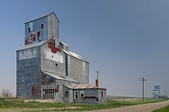 Abandoned Grain Elevators 6912 B