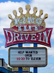 WV, Beckley-U.S. 19 King Tut Drive In Neon Sign