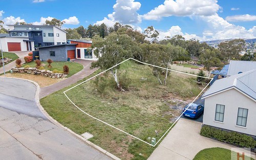 8 Campsite Place, Cooma NSW