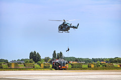 Melsbroek Airbase B - 15th Wing Air Transport - Aerial rescue by Police 02