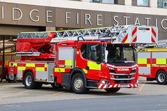 Scania L320 Turntable Ladder