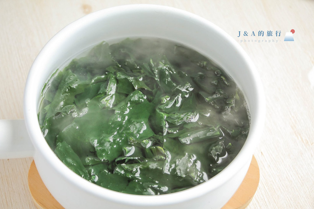 【食譜】日式涼拌海帶芽-酸甜帶有柴魚香的日式小菜 @J&amp;A的旅行