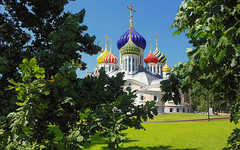 Russian Federation, Architecture of Holy Moscow, Cathedral Church of Saint Igor of Chernigov in Peredelkino (Соборный храм Святого Игоря Черниговского и Киевского), 7th Lazenki Street, New Moscow, Novo-Peredelkino district. Православнаѧ Црковь.