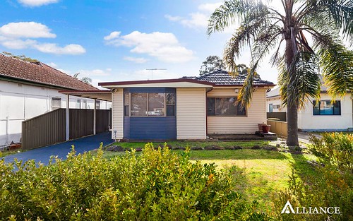 60 Park Road, East Hills NSW