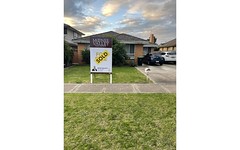 42 Wood St, Avondale Heights VIC