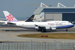 China Airlines | Boeing 747-400 | B-18211 | Hong Kong International