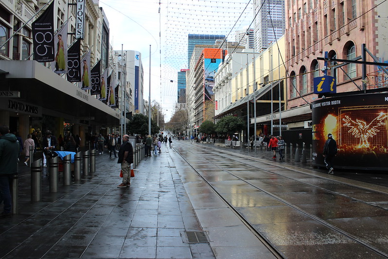 Bourke Street Mall after rain, Melbourne<br/>© <a href="https://flickr.com/people/122687277@N03" target="_blank" rel="nofollow">122687277@N03</a> (<a href="https://flickr.com/photo.gne?id=53042686465" target="_blank" rel="nofollow">Flickr</a>)