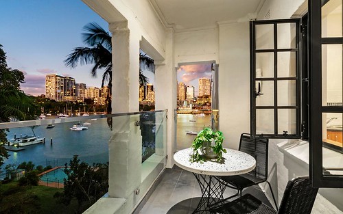 16/19 East Crescent Street, McMahons Point NSW