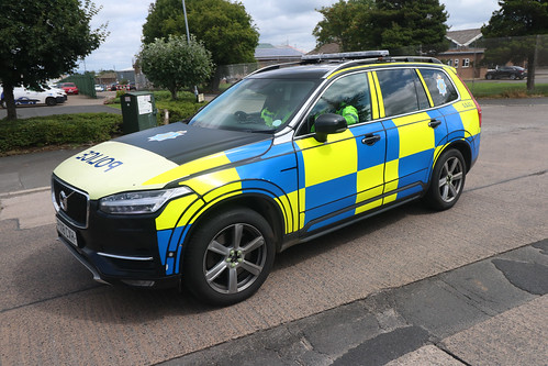 Cumbria Police | Volvo XC90 | PX18CXH