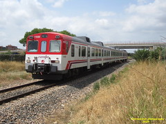 Tren de Cercanías de Renfe (línea C-3)  a su paso por ALDAIA (Valencia)