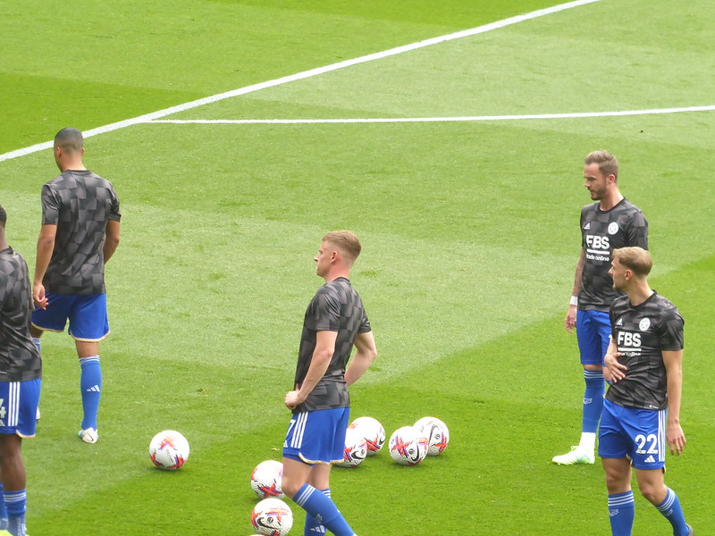 Leicester players warm up<br/>© <a href="https://flickr.com/people/79613854@N05" target="_blank" rel="nofollow">79613854@N05</a> (<a href="https://flickr.com/photo.gne?id=53065957663" target="_blank" rel="nofollow">Flickr</a>)