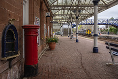 Platform Post