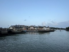 Auray