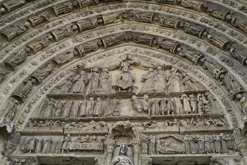Catedral de Saint-Jean-Baptiste - Tímpano de la portada