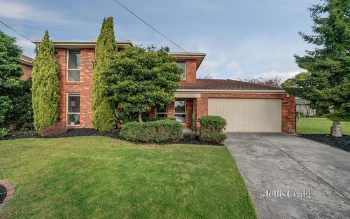 5 Tower Court, Bayswater North VIC