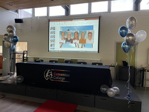Ballonnenboeket Geslaagd Diplomering Diploma Uitreiking Conenius College Krimpen aan den IJssel