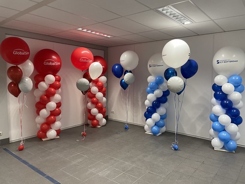 Ballonpilaar Bedrukt Ballonboeket start samenwerking Globalsim en Hutchinson Ports ECT Rotterdam