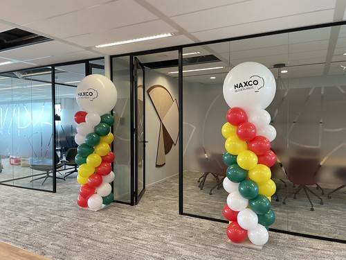 Ballonpilaar Breed Rond Bedrukt Bedrijfsfeest Naxco Logistics Benelux Rotterdam