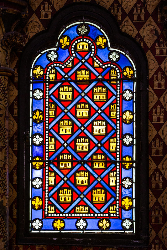 Window, Alcove of the King, Upper Chapel, Sainte-Chapelle, 1er, Paris, Île-de-France, France<br/>© <a href="https://flickr.com/people/32132568@N06" target="_blank" rel="nofollow">32132568@N06</a> (<a href="https://flickr.com/photo.gne?id=53138063566" target="_blank" rel="nofollow">Flickr</a>)
