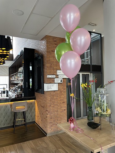 Tafeldecoratie 5ballonnen Lobby Bilderberg Parkhotel Rotterdam