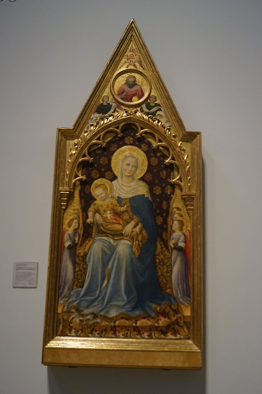 Madonna and Child with Angels ('The Quaratesi Madonna') 1425, Gentile da Fabriano 1370-1427, National Gallery, Trafalgar Square, Charing Cross, City of Westminster, London, WC2N 5DN (1)<br/>© <a href="https://flickr.com/people/38298328@N08" target="_blank" rel="nofollow">38298328@N08</a> (<a href="https://flickr.com/photo.gne?id=53145127688" target="_blank" rel="nofollow">Flickr</a>)