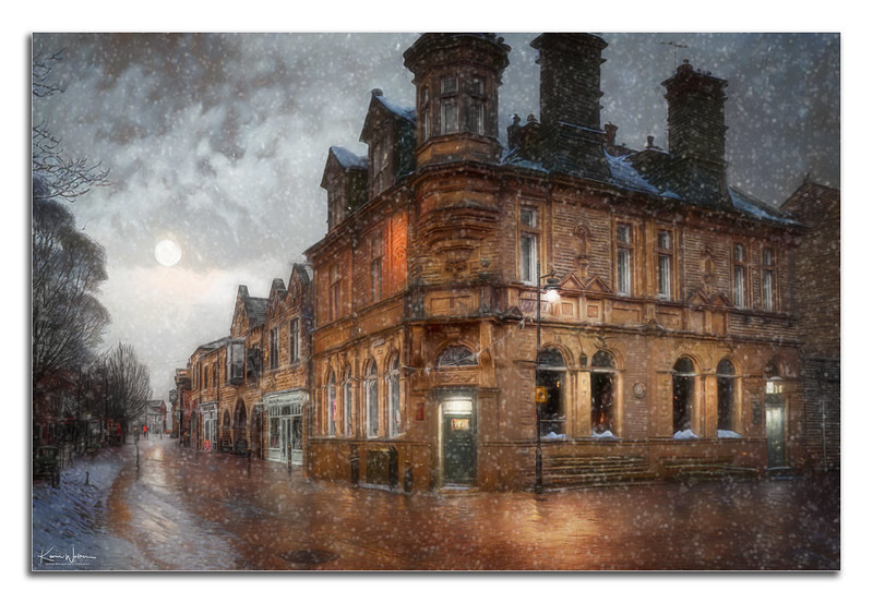 Old Midland Bank, Ossett<br/>© <a href="https://flickr.com/people/129194286@N08" target="_blank" rel="nofollow">129194286@N08</a> (<a href="https://flickr.com/photo.gne?id=53156540119" target="_blank" rel="nofollow">Flickr</a>)