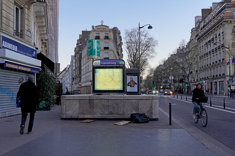 Boulevard Saint-Michel - Paris (France)<br/>© <a href="https://flickr.com/people/24406544@N00" target="_blank" rel="nofollow">24406544@N00</a> (<a href="https://flickr.com/photo.gne?id=53161362774" target="_blank" rel="nofollow">Flickr</a>)