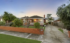 52 Chedgey Drive, St Albans VIC