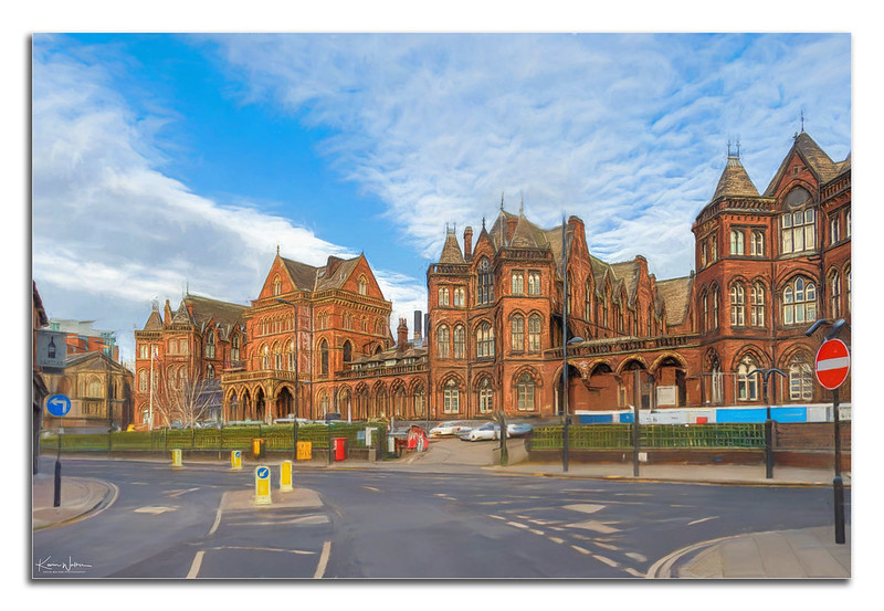 Leeds General Infirmary<br/>© <a href="https://flickr.com/people/129194286@N08" target="_blank" rel="nofollow">129194286@N08</a> (<a href="https://flickr.com/photo.gne?id=53166141143" target="_blank" rel="nofollow">Flickr</a>)