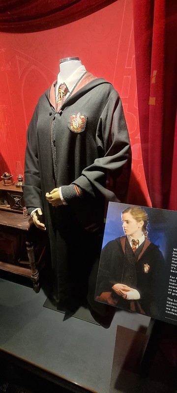 Harry Potter - Official Exhibition - New York August 2023<br/>© <a href="https://flickr.com/people/20923094@N04" target="_blank" rel="nofollow">20923094@N04</a> (<a href="https://flickr.com/photo.gne?id=53171811443" target="_blank" rel="nofollow">Flickr</a>)