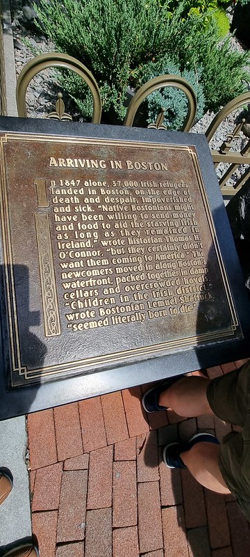 An Gorta Mor - The Boston Irish Famine Memorial to the Great Hunger in Ireland<br/>© <a href="https://flickr.com/people/20923094@N04" target="_blank" rel="nofollow">20923094@N04</a> (<a href="https://flickr.com/photo.gne?id=53195453957" target="_blank" rel="nofollow">Flickr</a>)