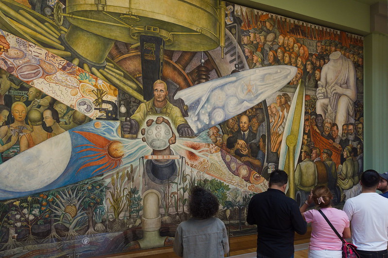 Murals by Diego Rivera<br/>© <a href="https://flickr.com/people/80702754@N00" target="_blank" rel="nofollow">80702754@N00</a> (<a href="https://flickr.com/photo.gne?id=53197978468" target="_blank" rel="nofollow">Flickr</a>)