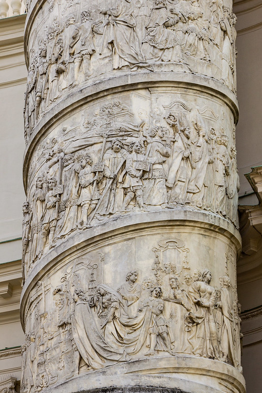 Column Relief, Karlskirche, Wieden, Vienna, Austria<br/>© <a href="https://flickr.com/people/32132568@N06" target="_blank" rel="nofollow">32132568@N06</a> (<a href="https://flickr.com/photo.gne?id=53200626393" target="_blank" rel="nofollow">Flickr</a>)
