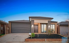 4 Wavell Parade, Fraser Rise VIC