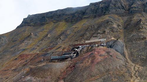 Mine 2b, Longyearbyen, Svalbard