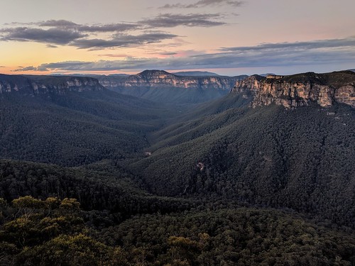 Sunset from Evans Lookout, Blue Mountains
