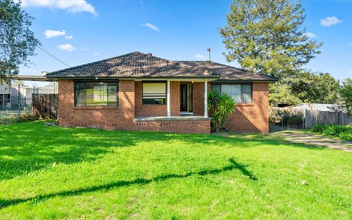 40 Lowe Street, Clarence Town NSW