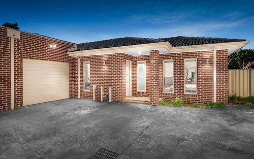 2/1 Giles Court, Mill Park VIC
