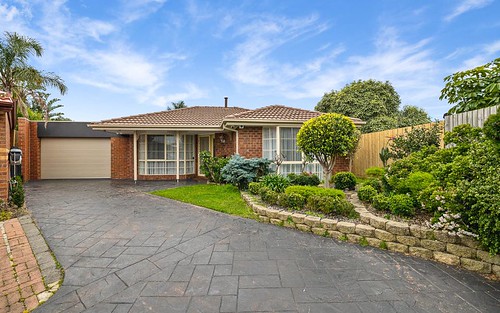 12 Waterdale Place, Aspendale Gardens Vic